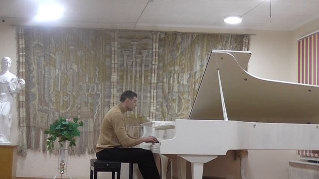 Й Гайдн Соната Ми минор 2 часть Hob XVI:34 смотреть онлайн