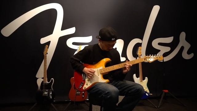 Fender「Player Plus Stratocaster」を２本弾かせていただきました！ смотреть онлайн