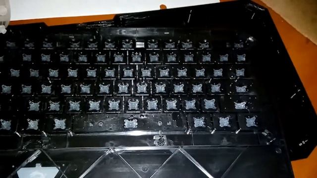 MSI Interceptor DS4100 | разбираем клавиатуру смотреть онлайн