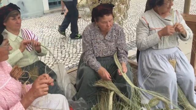 Portugal Leiria Португалия Лейрия старые традиции смотреть онлайн