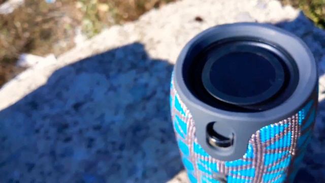 Басс коппии jbl XTREME смотреть онлайн