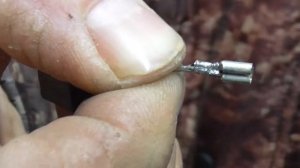 Замена щеток на болгарке Бош 125.