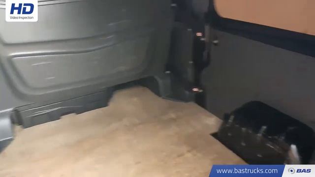 70137429 Renault Trafic смотреть онлайн
