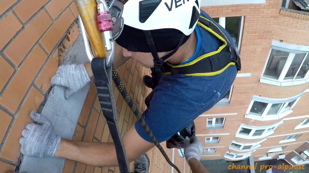 Опасно быть невнимательным пешеходом не только на дороге смотреть онлайн