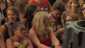 Каролина Эсмиральда  сценический псевдоним   КАРО  ЭМИРАЛЬД   дорогой изумруд