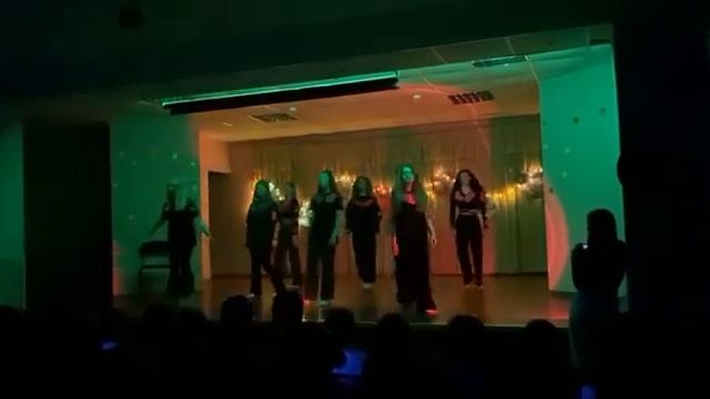 Лагерь Гверстянец/кусочек из театральной постановки 'маленький принц'/танец роз, 4 смена 2023 5отря смотреть онлайн