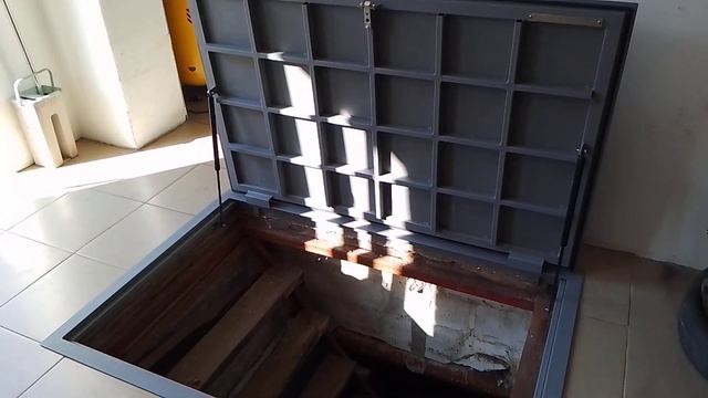 Напольный люк в гараж на амортизаторах смотреть онлайн