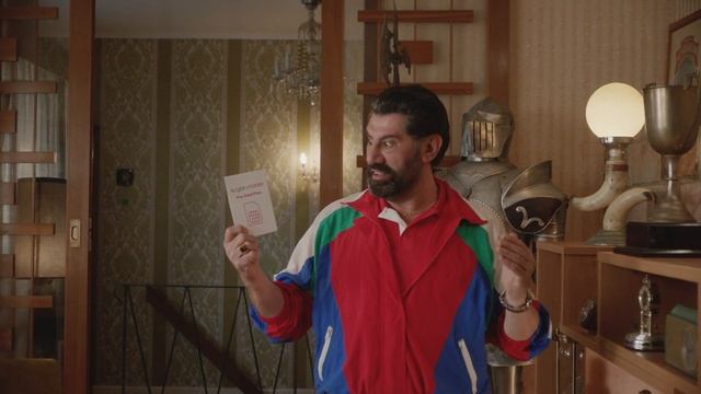 Kogan Mobile - Talk About A Bargain: Worlds Best Bargain Hunter смотреть онлайн