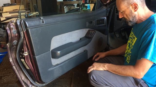 1989 Ford Probe GT - Replacing stock Speakers with new ones - DIY смотреть онлайн