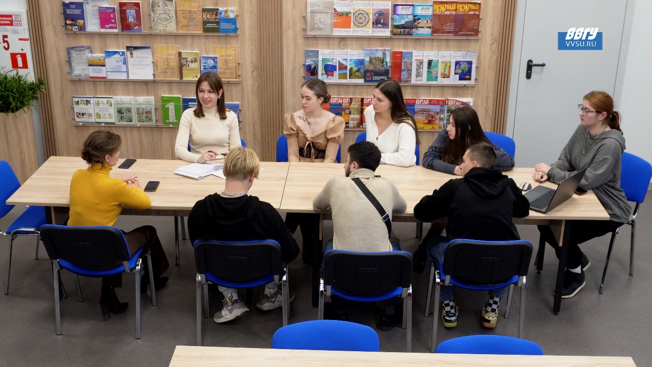 Образовательная программа «Обучение служением» начала реализовываться на базе ВВГУ смотреть онлайн