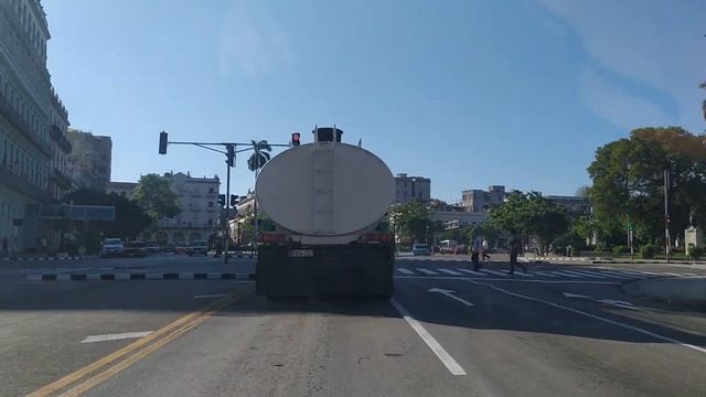 Куба октябрь 2019.Гавана,набережная Малекон. смотреть онлайн