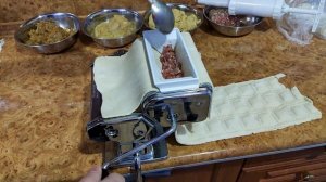 Обучаюсь изготовлению равиоли с помощью специальной насадки для машинки  Marcato (часть 5)