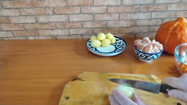Ароматная Тыква запеченая с овощами и куриной грудкой смотреть онлайн