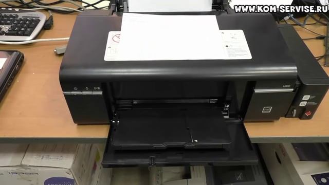 Новый принтер Epson L800 не печатает одним цветом. Тест и прочистка. смотреть онлайн