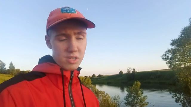 Друзья блокуруют своего друга В вк и YouTube из-за того что он не хочет купаться смотреть онлайн