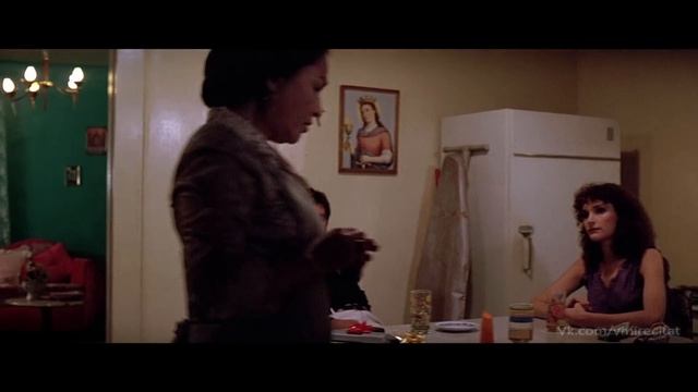 И забирай свои поганые деньги! На них... грязь - Лицо со шрамом смотреть онлайн