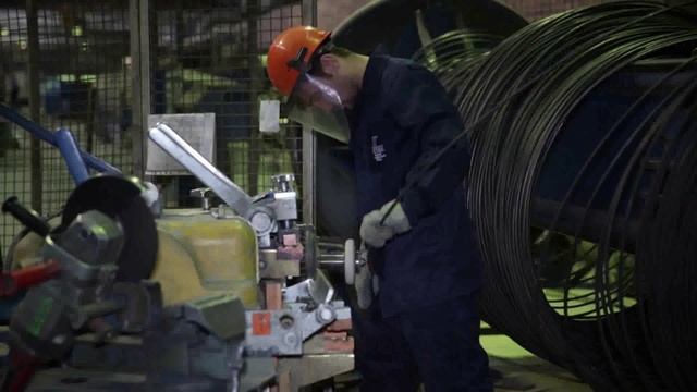 Профессия 'Намотчик проволоки и тросов' смотреть онлайн