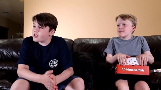 Epic Movie Time With Ethan and Cole! Bazooka Blast Vs. Bottle Flip Challenge смотреть онлайн