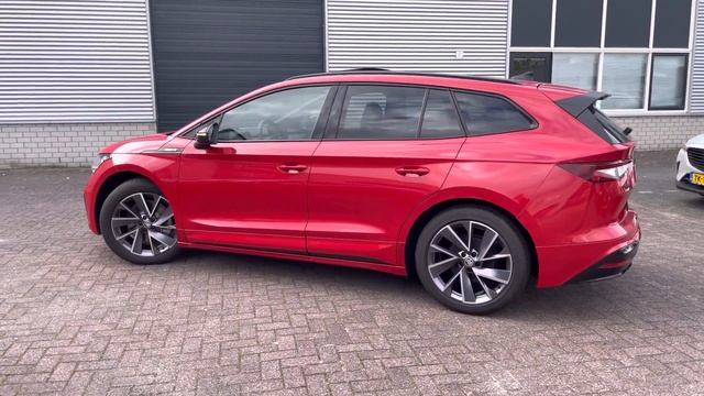 Skoda NEW Enyaq Sportline 2023 IV80 in 4K Velvet Red Metal 20 Inch Vega Walk Around & Detail inside смотреть онлайн