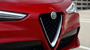 Альфа Ромео Стелвио - экстерьер, интерьер | Alfa Romeo Stelvio Quadrifoglio SUV 2018
