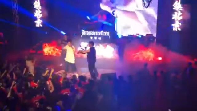 Chinese Rappers Perform