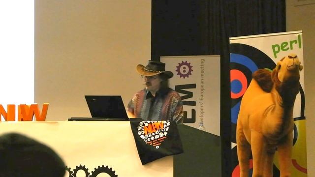 Larry Wall about Perl 6 at FOSDEM 2015 смотреть онлайн