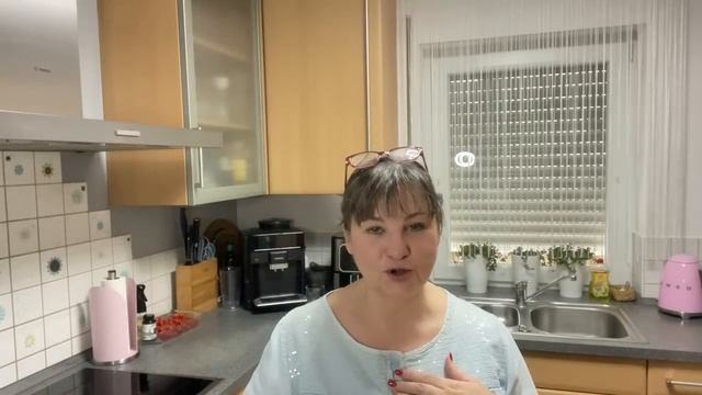 Страшный сон,домовой дома,мои мистические истории из жизни,клубника в шоколаде на день влюблённых❤️ смотреть онлайн