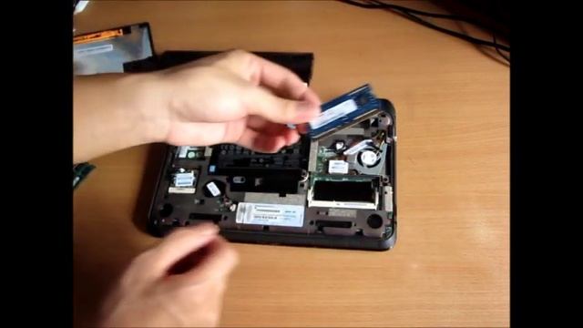 How To Open A HP Mini 110 And Replace RAM