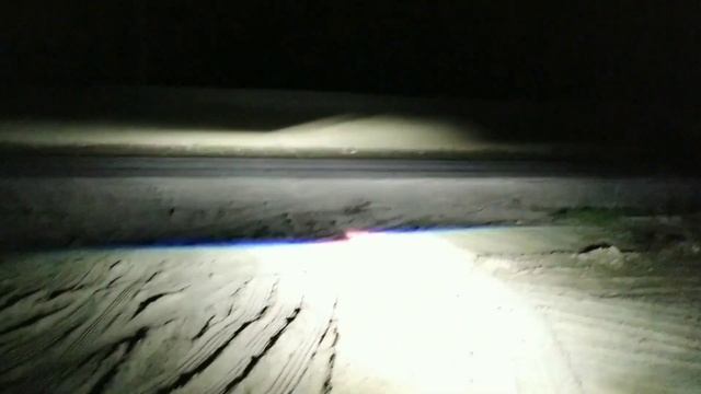 1 линза Aozoom A7 Pathfinder и штатный Led свет Arkana смотреть онлайн