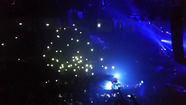 Cesare Cremonini vieni a vedere perché acireale смотреть онлайн