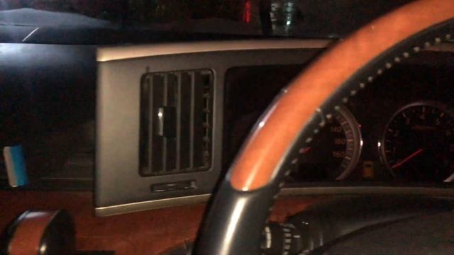 Nissan elgrand E51 serie 2 bisa TV karaoke Juga смотреть онлайн
