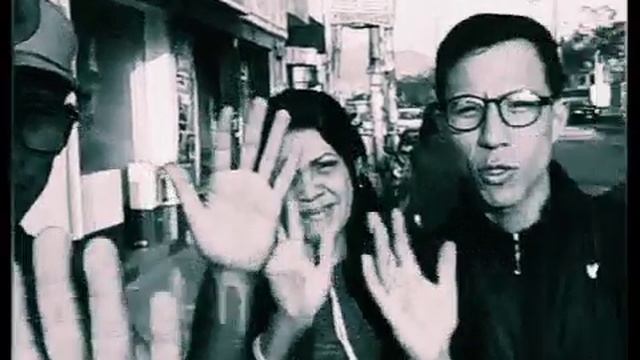Cooperando con la gente venezolana смотреть онлайн