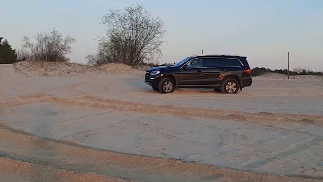 Mercedes-Benz GL 350 X166 4 MATIC езда по горам смотреть онлайн