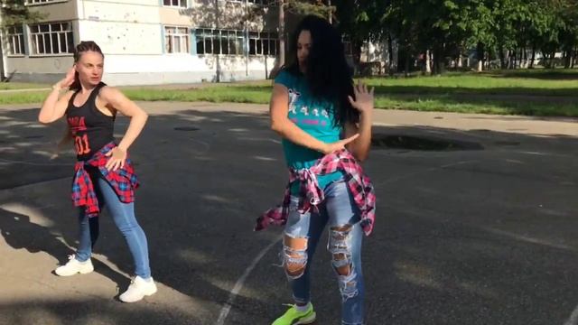 Учись танцевать вместе с нами! Zumba ®️ смотреть онлайн