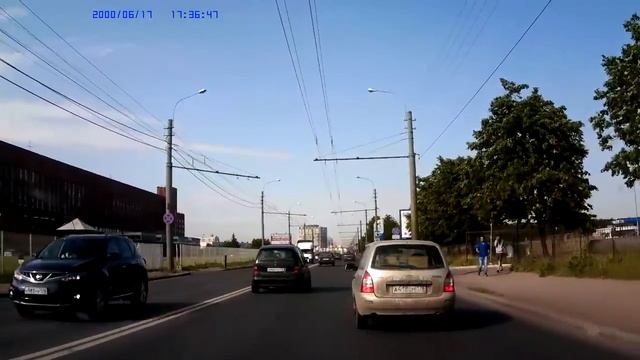 ACV GQ6 Duo, Основная камера, Обзор видеорегистратора FullHD. День смотреть онлайн