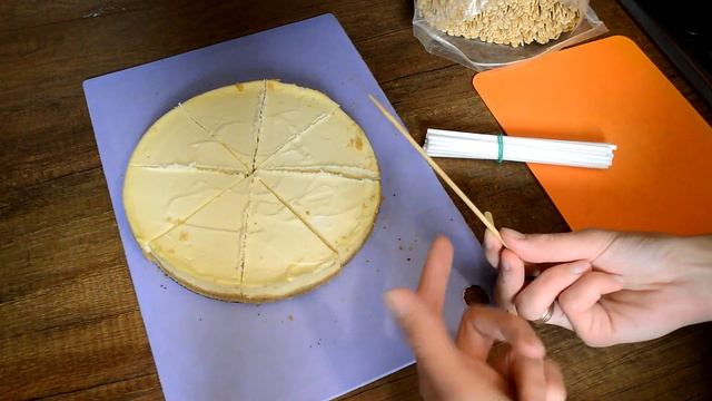 Чизкейк на палочке смотреть онлайн