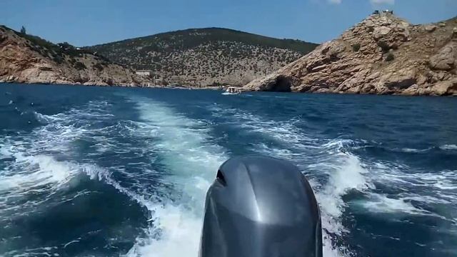 БАЛАКЛАВА ПРОГУЛКА НА КАТЕРЕ смотреть онлайн