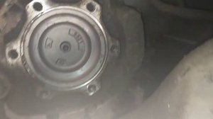 А6 Ц5. Проверка уровня масла в дифференциале  Акпп 5hp19