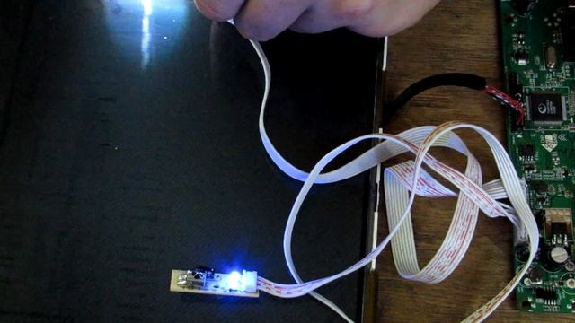 Универсальный ЖК контроллер и матрица, тест смотреть онлайн