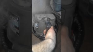 Очистка контейнера от мусора в пылесосе самсунг