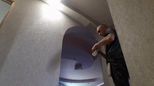 Как согнуть ( загнуть) и приклеить пластиковый уголок на арку.