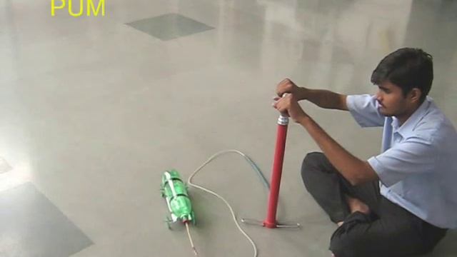 BOTTLE JET - HINDI - 13MB смотреть онлайн