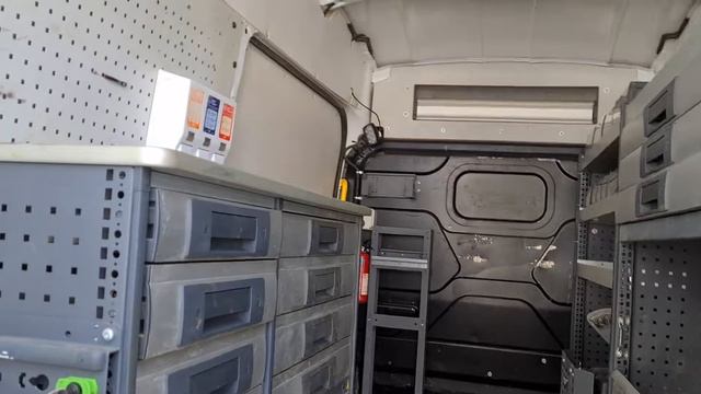 Ford Transit смотреть онлайн