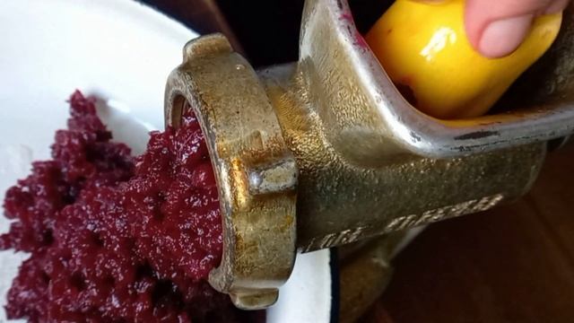 Икра из свеклы. Ретро-рецепт 1939 года смотреть онлайн