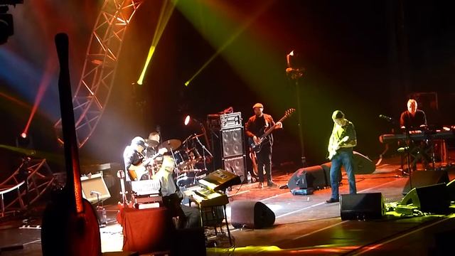 Chris Rea - On The Beach - Moscow 2017 смотреть онлайн