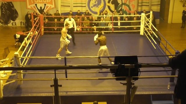 Валере Эссомба Нгоно - Дмитрий Милюша смотреть онлайн