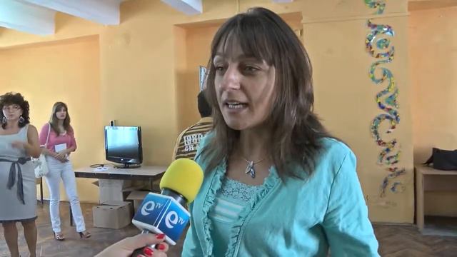 Клуб „Ротари "- Хасково дари децата от Дом „Асен Златаров". смотреть онлайн