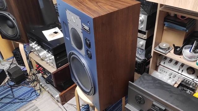 Kenwood 990HG vs Technics MONITOR 3 смотреть онлайн