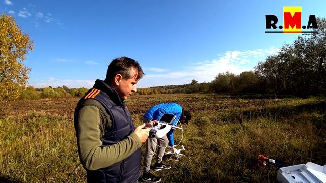 квадрокоптер Xiaomi MI Drone 4K обзор от 