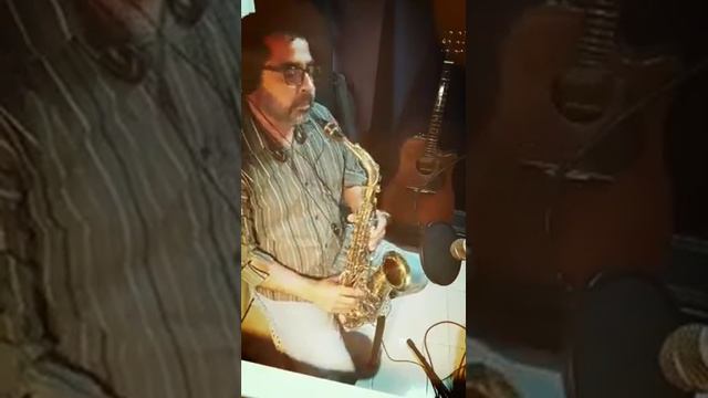 Careless Whisper George Michael (Cover) instrumental en saxofón Alto con Krisna Fernández смотреть онлайн